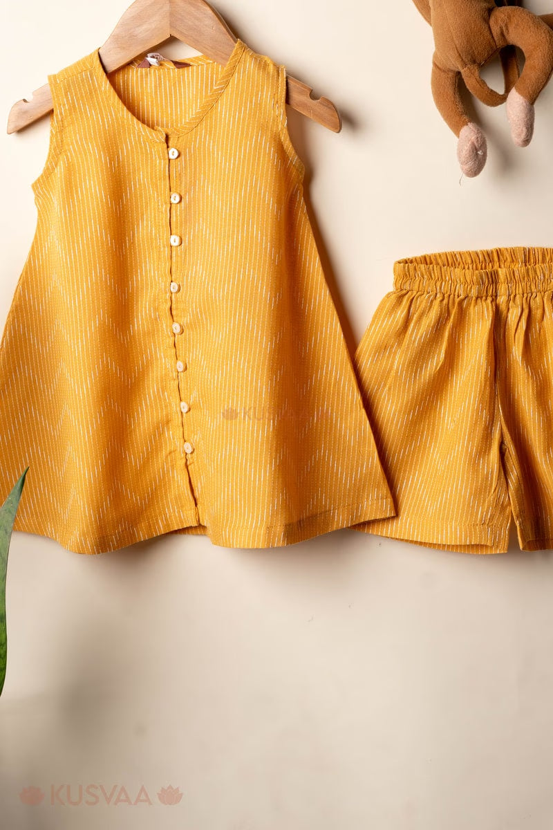 Trushna Handloom Cotton Girl’s Top Short Set